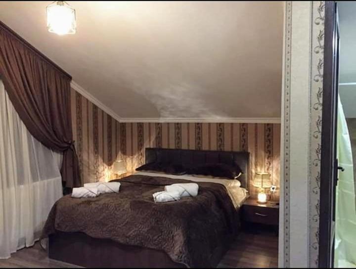 Hotel Diamond Kazbegi Bagian luar foto